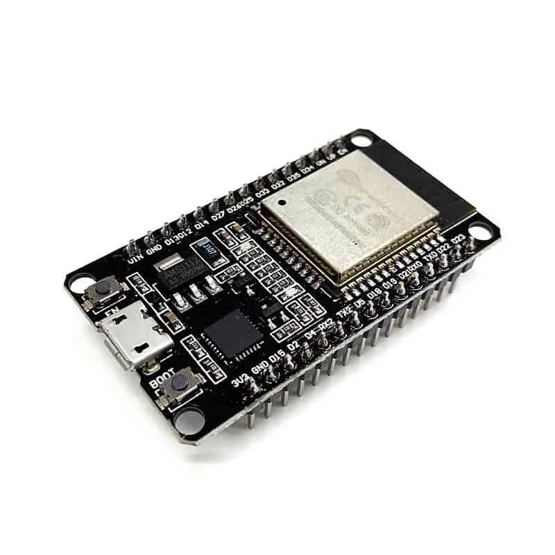 لوحة ESP32 DevKit V1